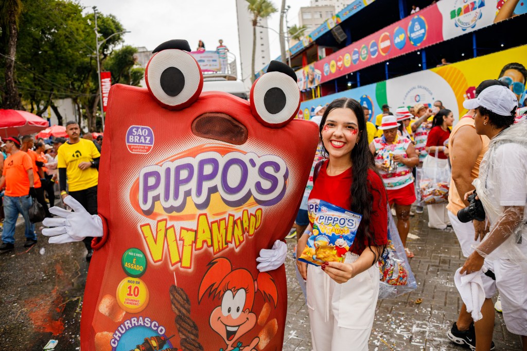 Bloco Happy transforma o Campo Grande em festa de família com milhares de&nbsp;foliões